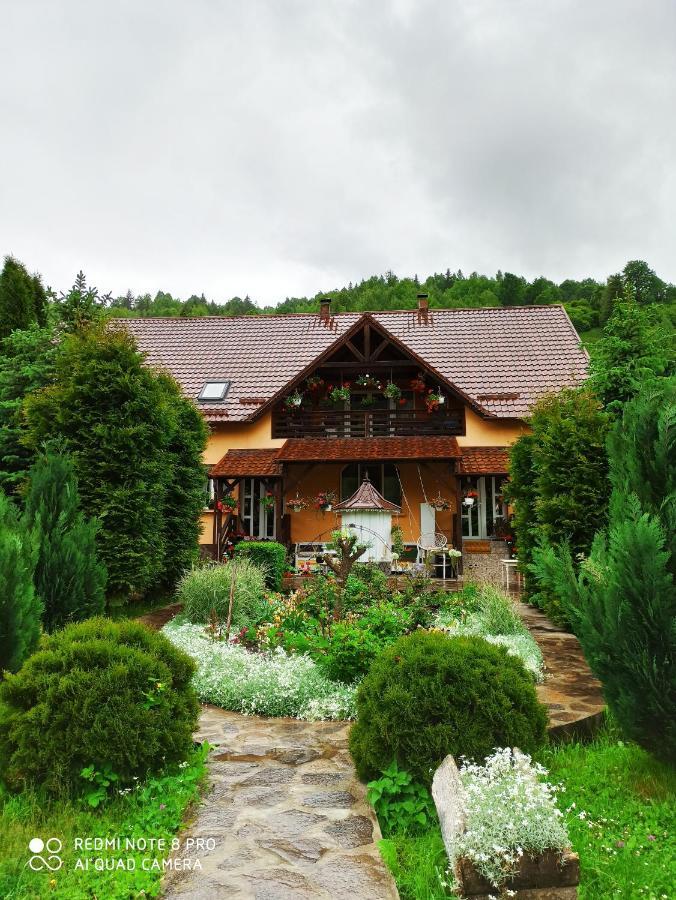 Отель Casa Lucia Damuc Экстерьер фото