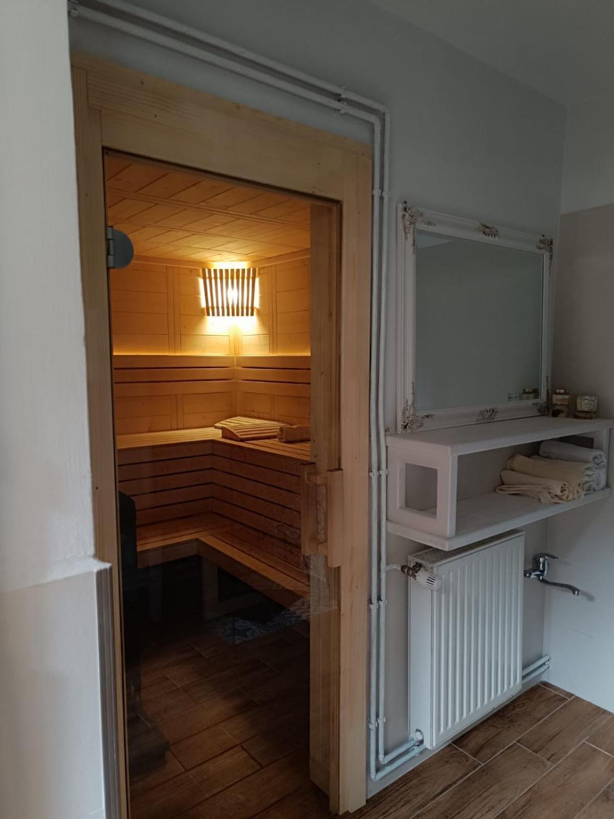 Отель Casa Lucia Damuc Экстерьер фото