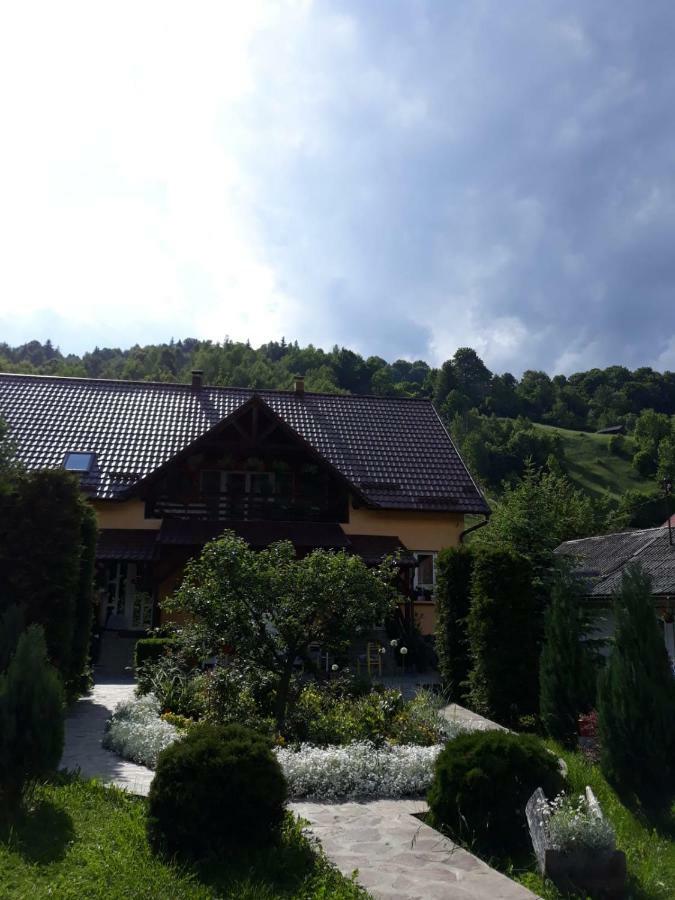 Отель Casa Lucia Damuc Экстерьер фото